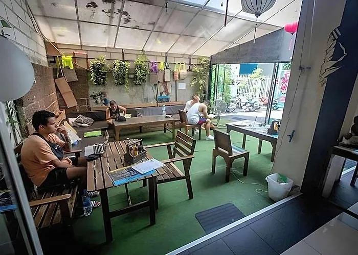 Hotel Bodega Soi 23 2*