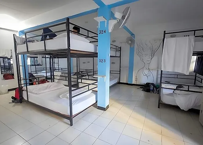 Bodega Soi 23 Hostel